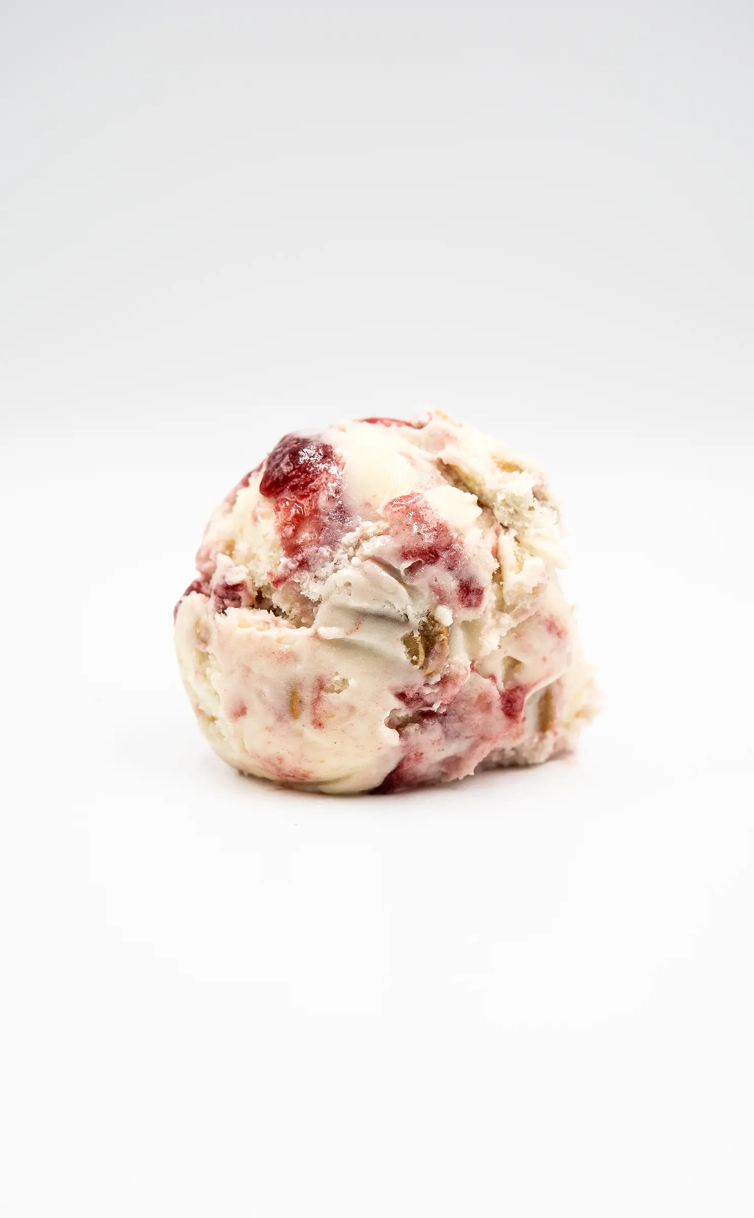 Cashew_Raspberry_Scoop